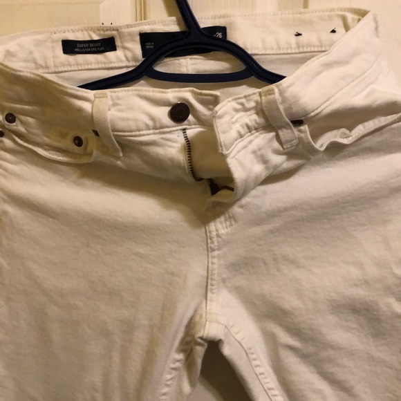 Hollister white Jeans - Picture 2 of 4